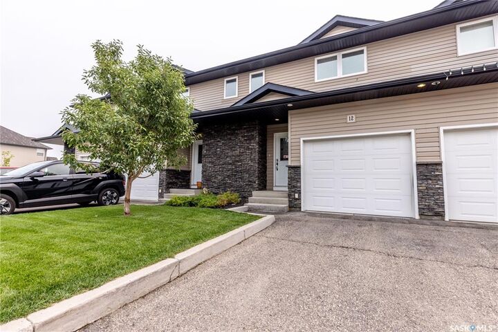 Property Photo:  365 Dawson Crescent 12  SK S7R 0L6 