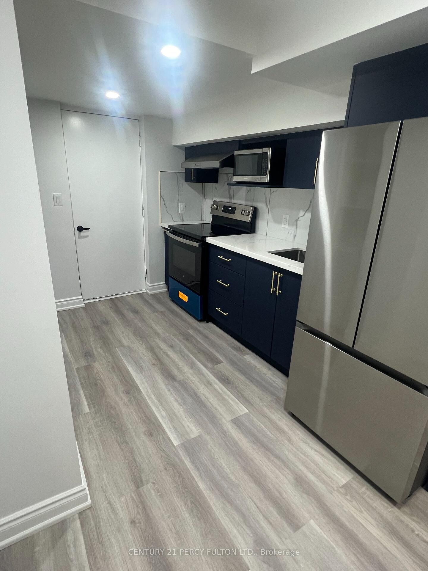 Property Photo:  1223 Plymouth Drive  ON L1L 0T4 