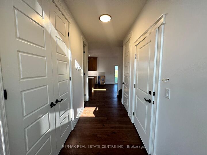 Photo de la propriété: 474 Marla Crescent ON N8L 1B9