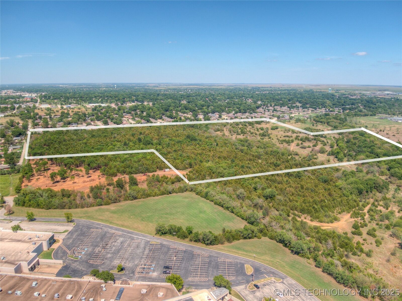 Property Photo:  1 SE Barnett Avenue  OK 74006 