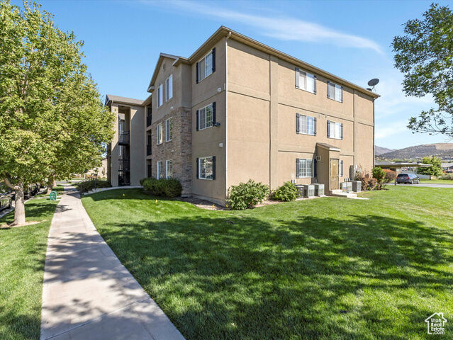 Property Photo:  3586 E Rock Creek Road Rd N D6  UT 84005 