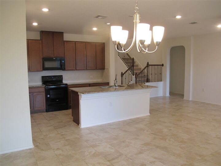 Property Photo: 7820 Big Wind Way TX 78724