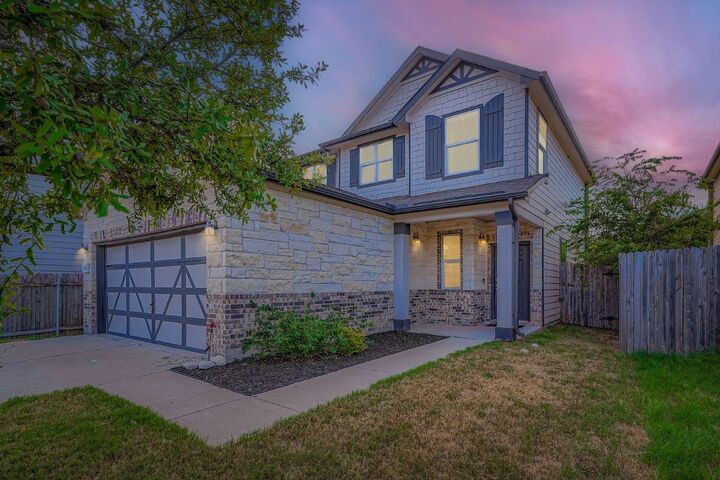 Property Photo: 14810 Peregrine Drive TX 78660