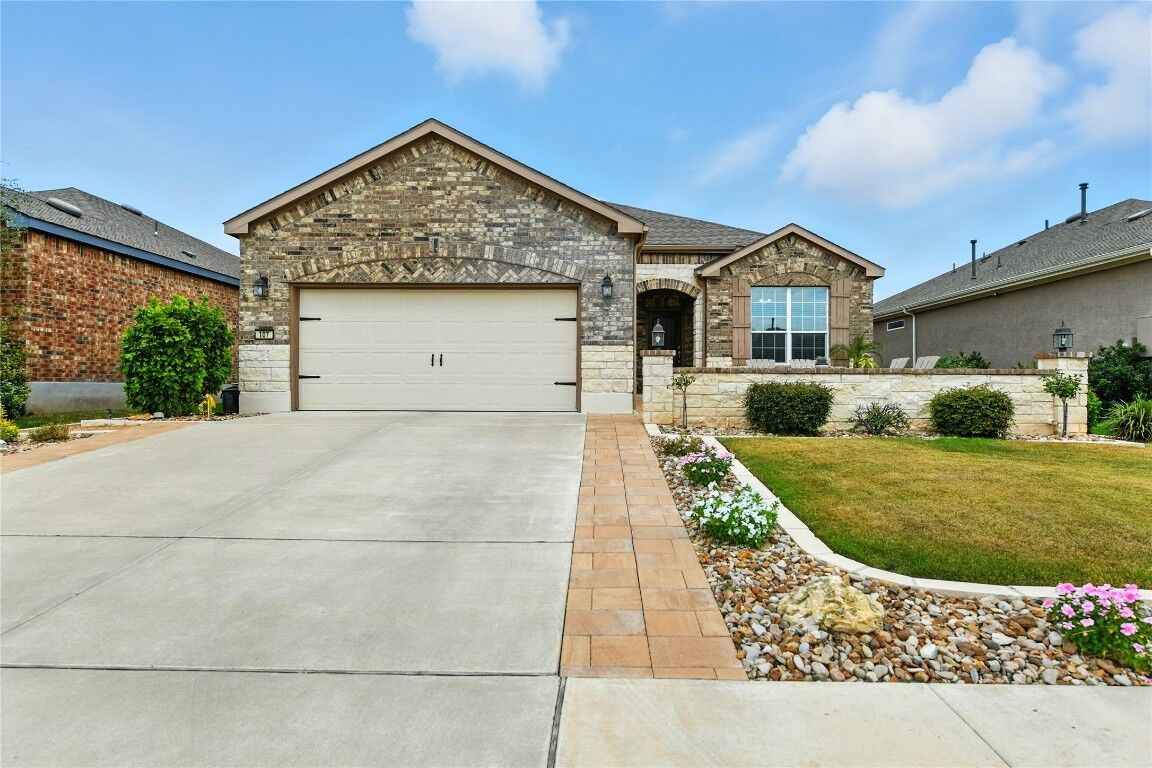 Property Photo: 107 Calhoun Lane TX 78633