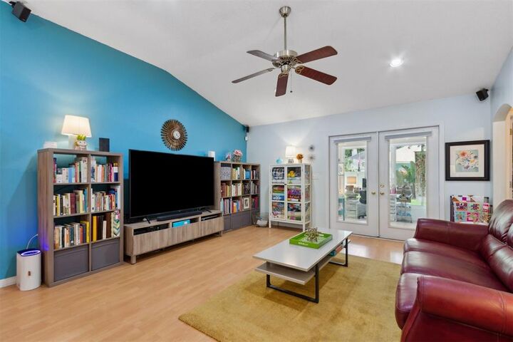 Property Photo: 4325 Ripken Circle FL 32224