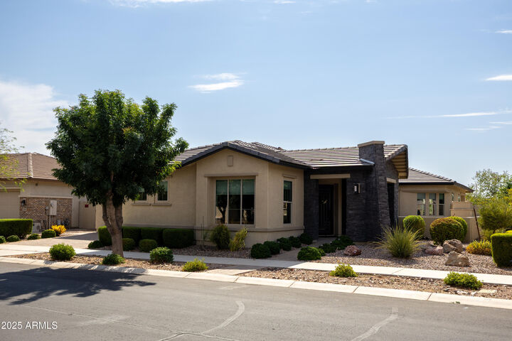 Property Photo: 5458 S Chatsworth -- AZ 85212