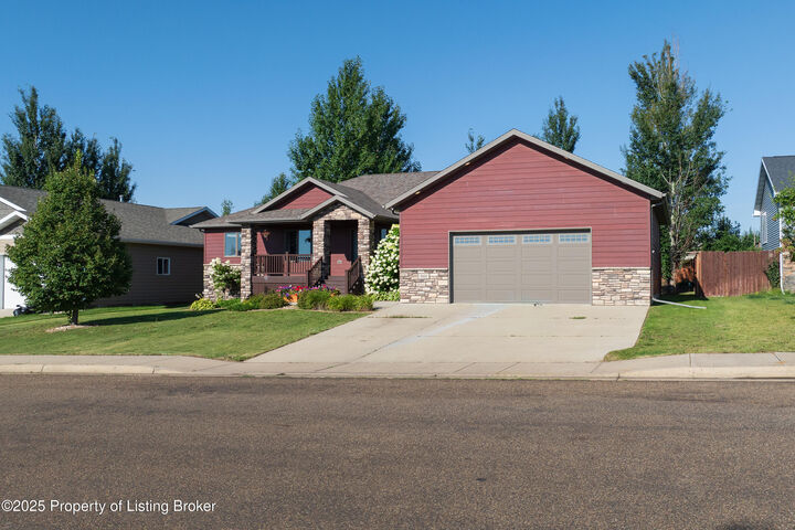 Property Photo: 861 Mustang Avenue ND 58601