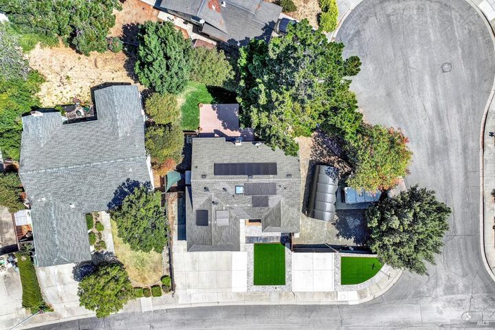 Property Photo: 680 Silver Lake Drive CA 94534