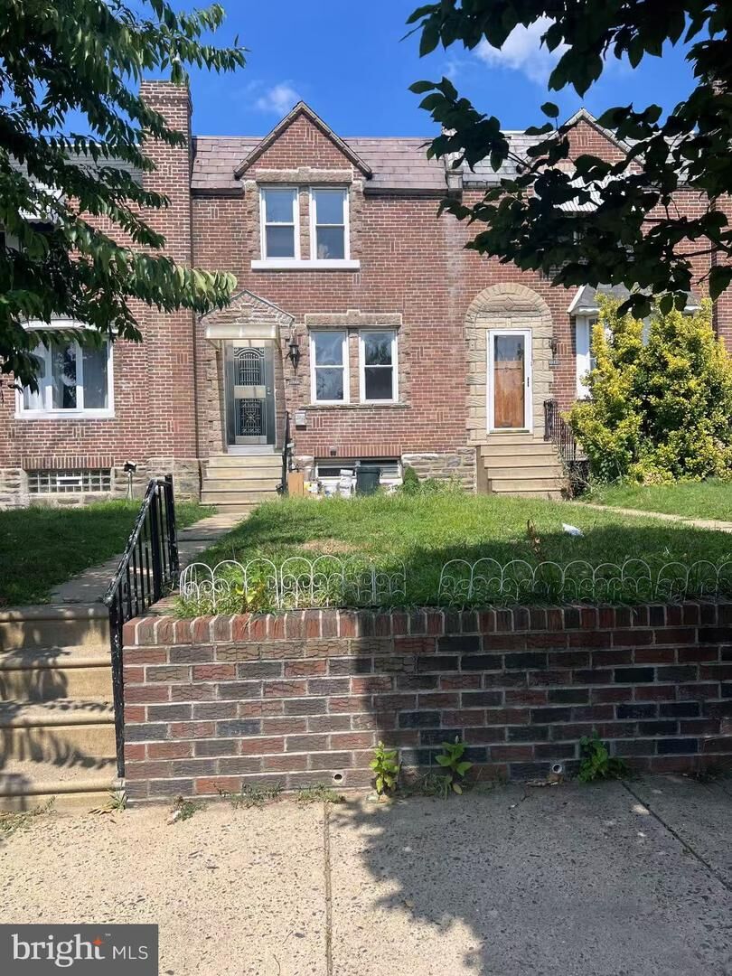 Property Photo: 2943 Knorr Street PA 19149