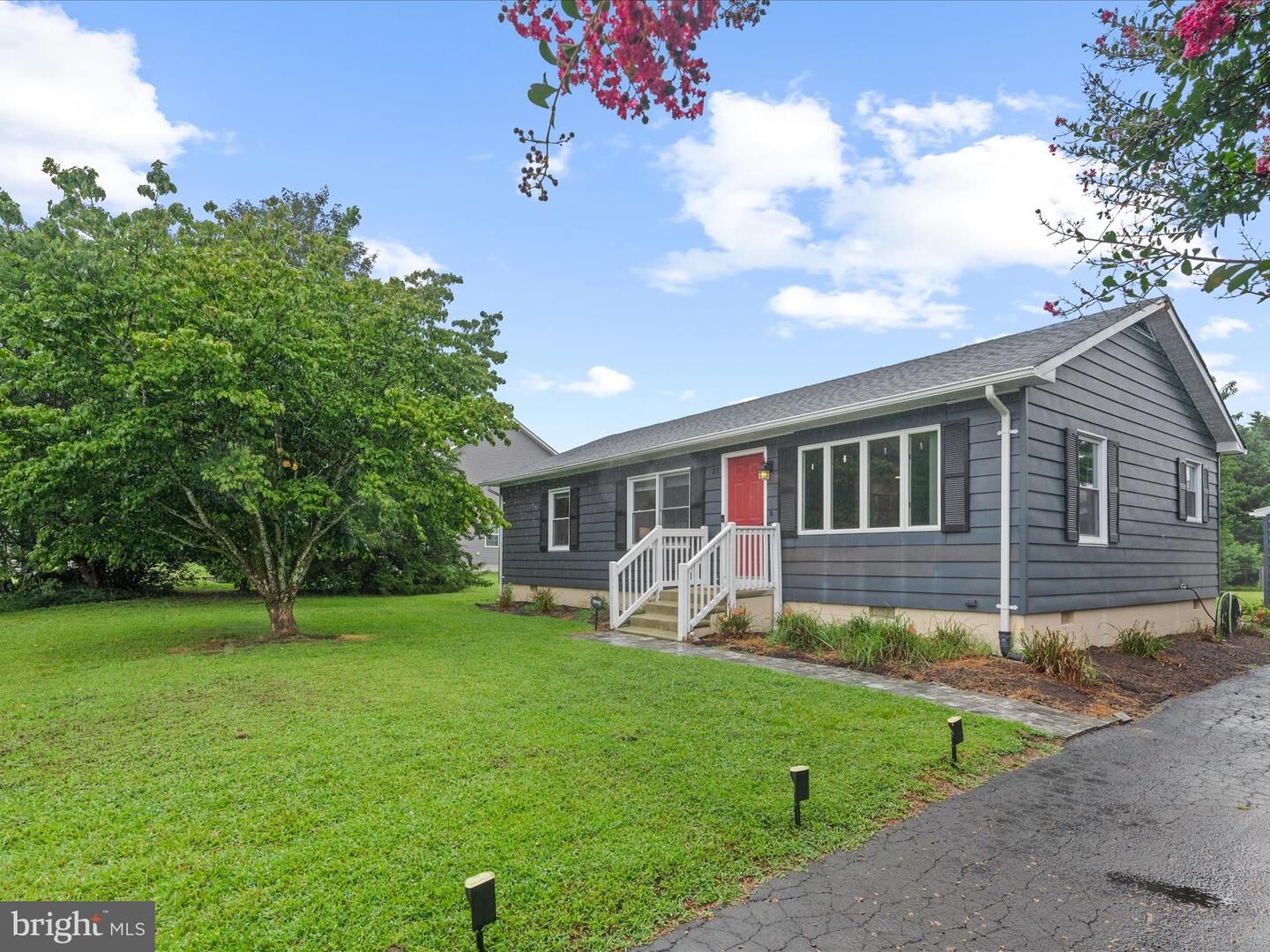 Property Photo: 22 Comanche Circle DE 19966