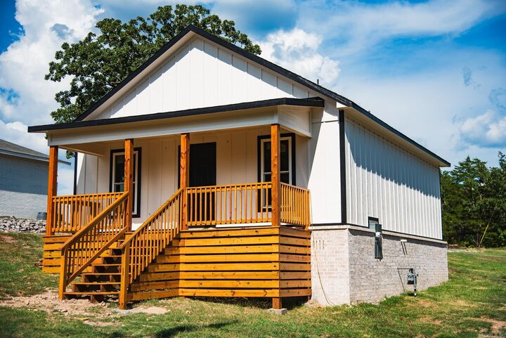 Property Photo:  306 Janette Street  AR 71901 