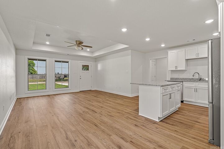 Property Photo:  305 Carol Ave  AR 72447 