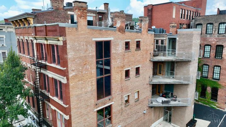 Property Photo: 1232 Vine Street OH 45202