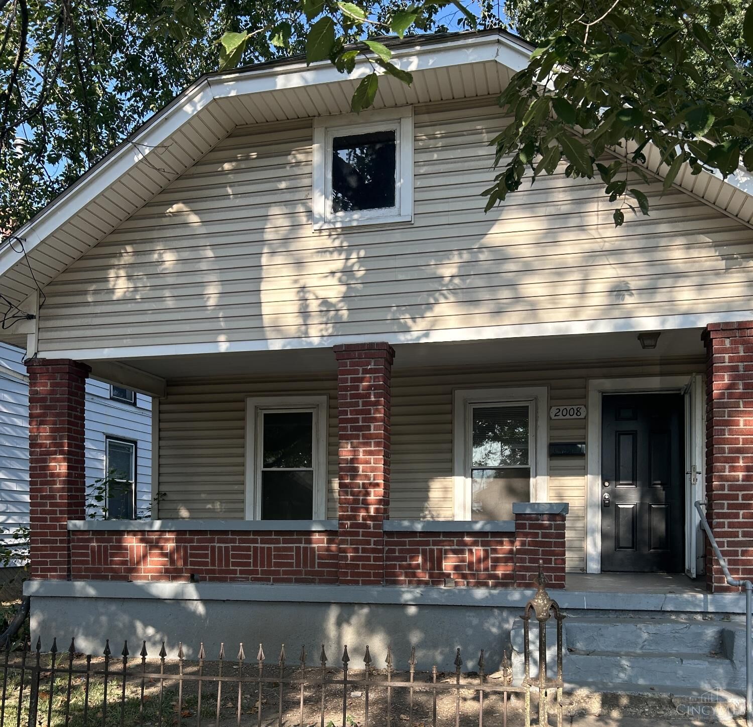 Property Photo: 2008 Pearl Street OH 45044