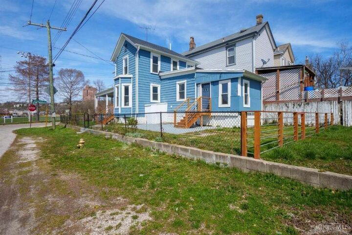 Property Photo:  218 Stanley Avenue  OH 45226 