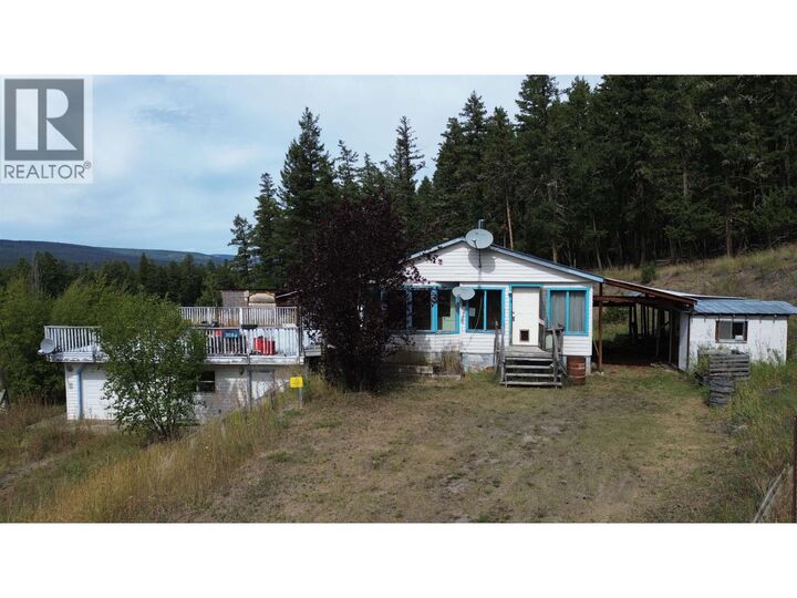 Property Photo:  3084 Rodney Road  BC V0K 2G0 