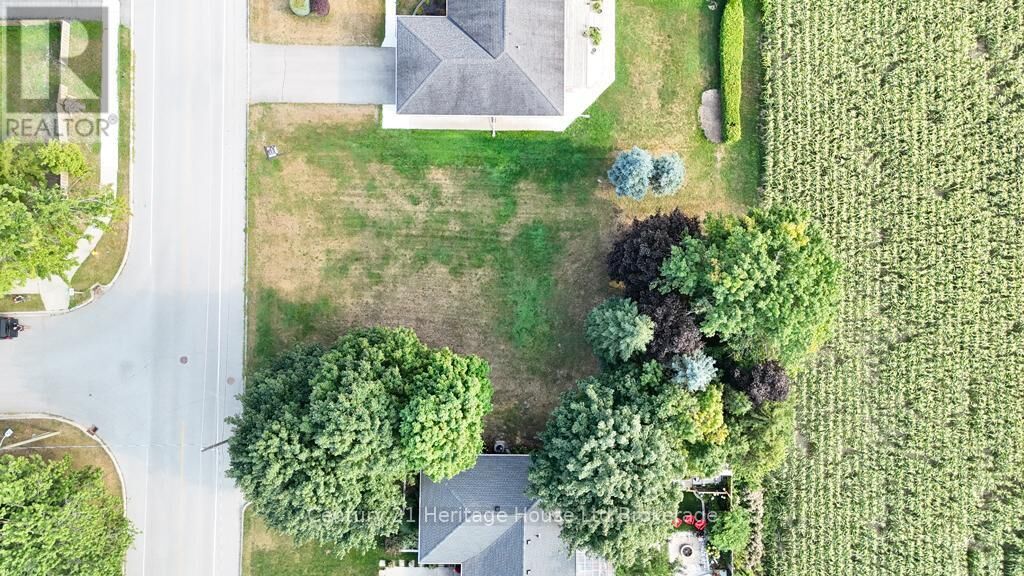 Property Photo:  173 1/2 Stanley Street North  ON N0M 2M0 