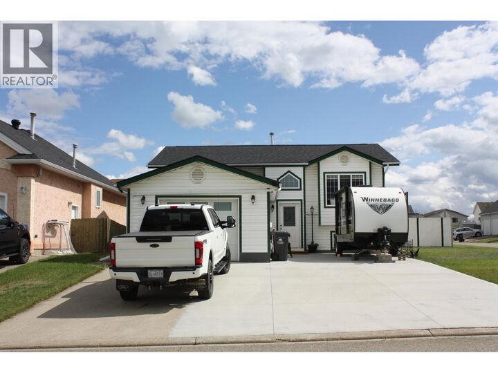 11323 90 Street  Fort St. John BC V1J 6R2 photo