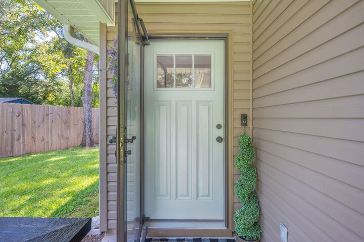 Property Photo: 153 Shady Lane FL 32536