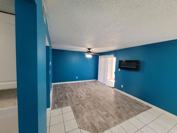 Property Photo:  308 SW Miracle Strip Parkway Unit 17B  FL 32548 