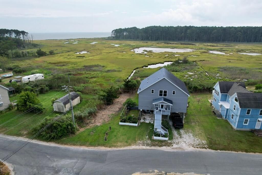 Property Photo:  39030 State Line Rd  VA 23356