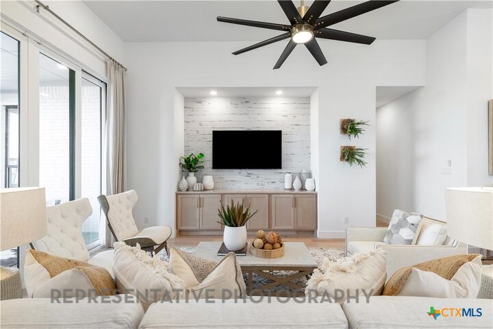 Property Photo:  241 Jates Field Bend  TX 78642 