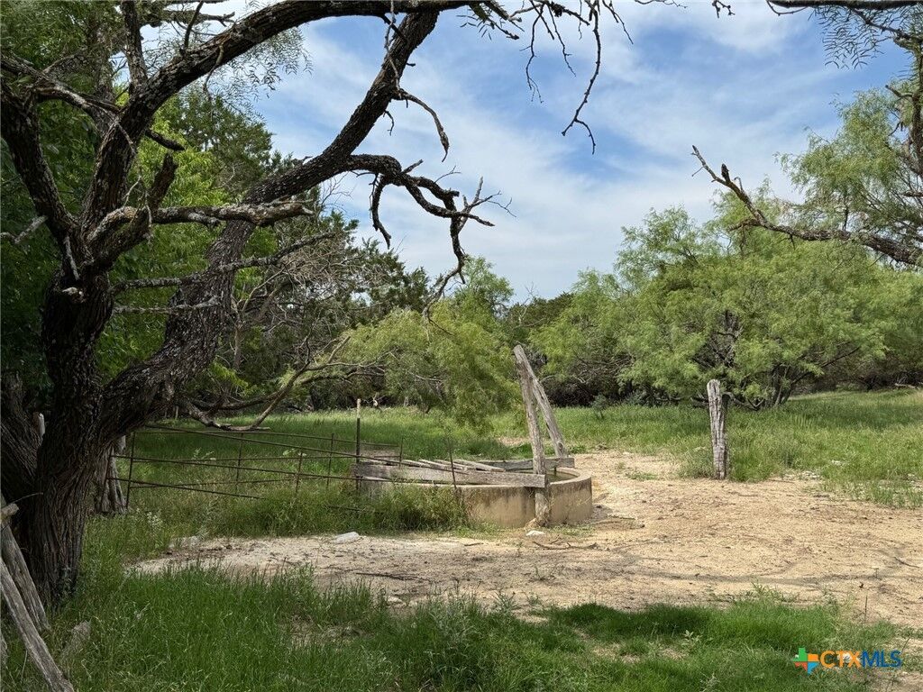 Property Photo:  Tba County Road 104  TX 76550 