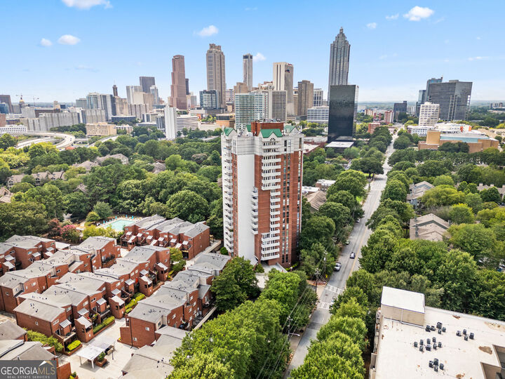 Property Photo: 375 NE Ralph McGill Boulevard NE 1402 GA 30312