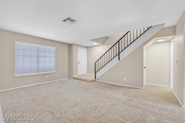 Property Photo: 370 Manzanita Street NV 89014