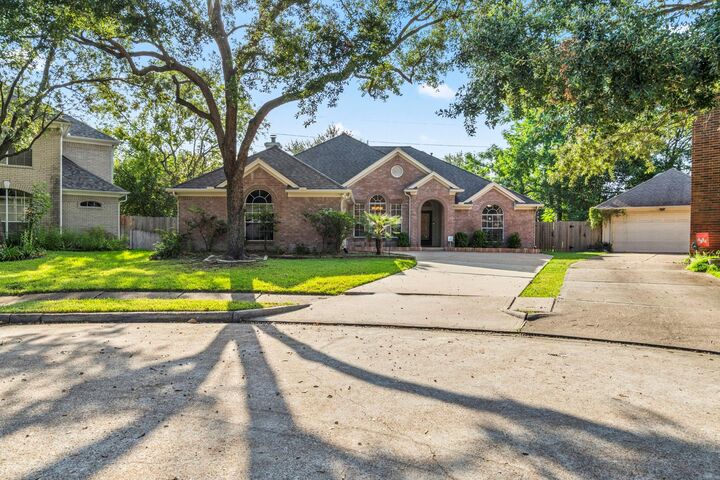 Property Photo:  14103 Scarborough Fair Street  TX 77077 