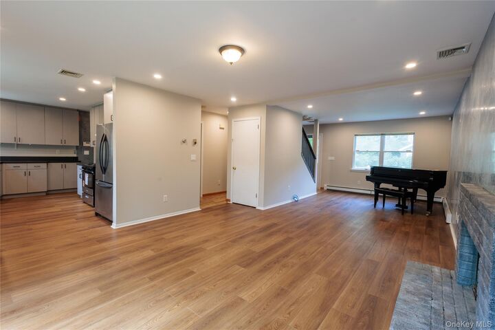 Property Photo:  14 Hill Road  NY 11780 