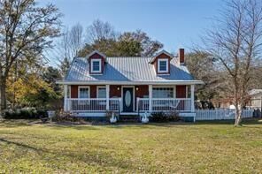 Property Photo: 3414 Bay Front Road AL 36605
