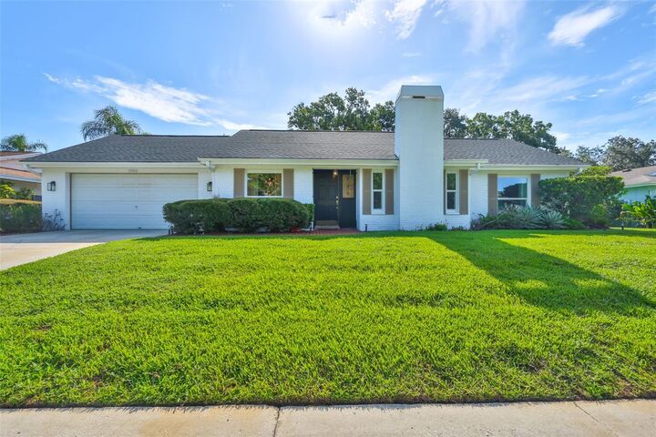 13562 Lake Magdalene Drive  Tampa FL 33613 photo