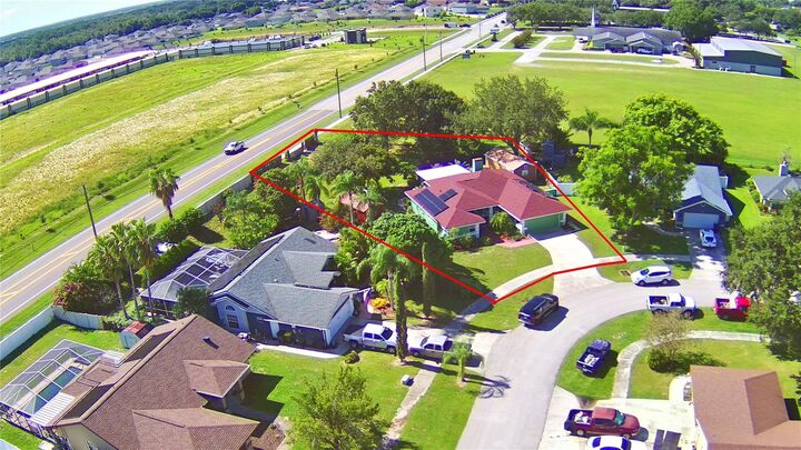 Property Photo:  834 Arietta Circle N  FL 33823 