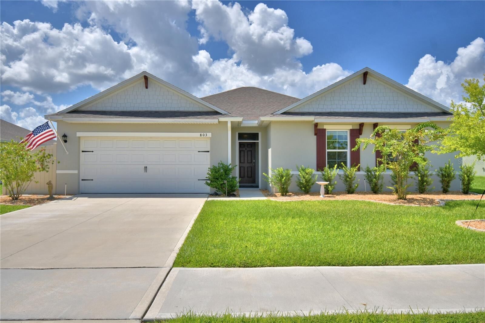 Property Photo: 803 Auburn Grove Court FL 33823