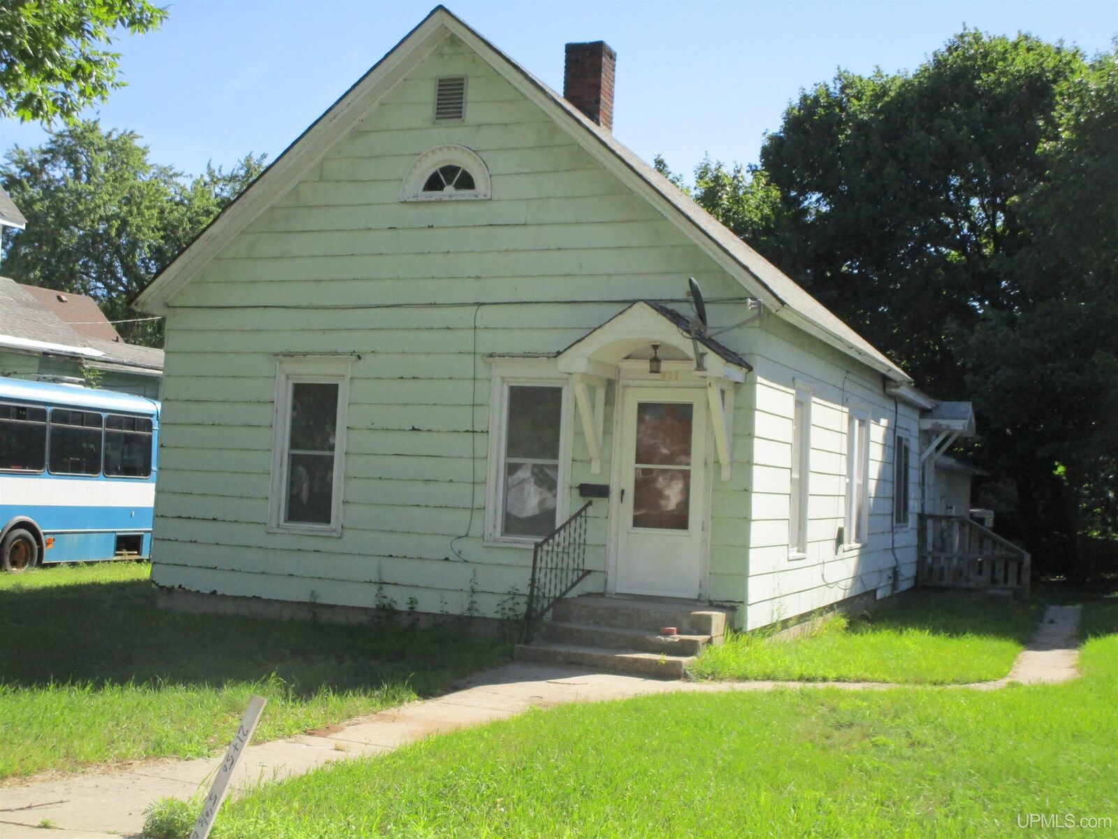 Property Photo: 611 S 13th Street MI 49829