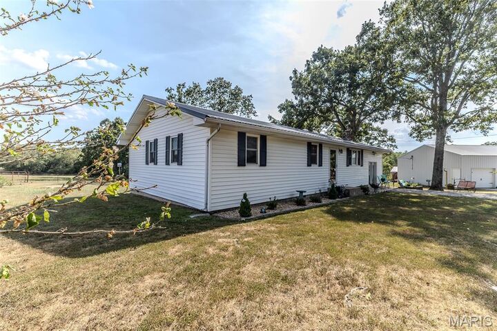 Property Photo:  18397 Highway Hh  MO 65536 