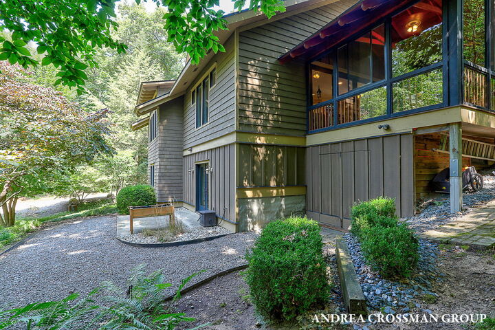 Property Photo: 17110 Pimento Hill MI 49460