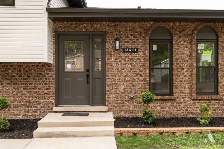 Property Photo:  15601 Latrobe Avenue  IL 60452 