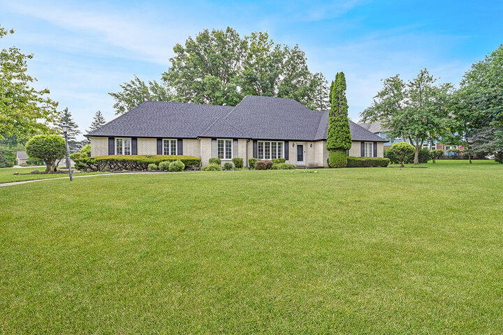 Property Photo:  8147 Dorstep Lane  IL 60462 