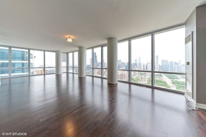 Property Photo: 1211 S Prairie Avenue 4805 IL 60605
