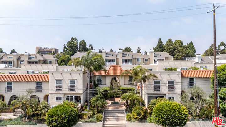 8025 Redlands Street 20  Playa Del Rey CA 90293 photo