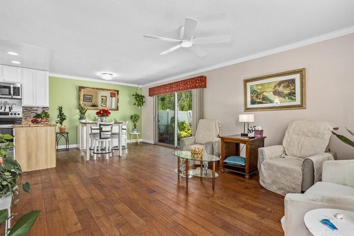 Property Photo:  204 Summerside Lane  CA 92024 