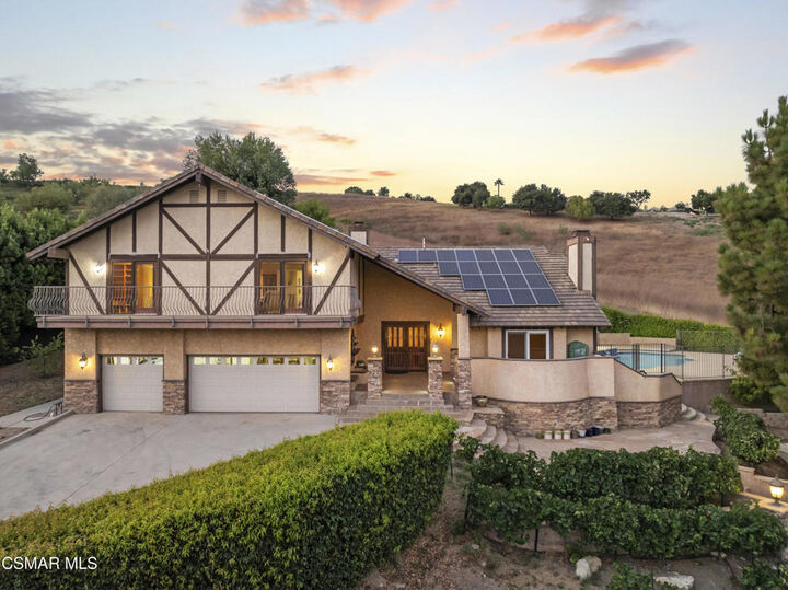 554 Lone Oak Drive  Westlake Village CA 91362 photo