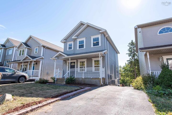 Photo de la propriété:  73 Red Fern Terrace  NS B3S 1K8 