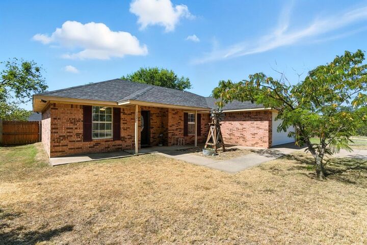 Photo de la propriété: 1221 Elmira Street TX 76086