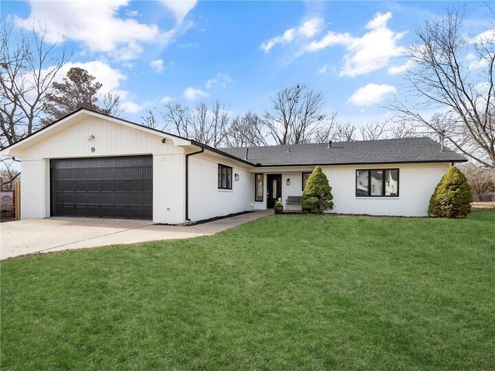 9 Bois D Arc Street  Farmington AR 72730 photo