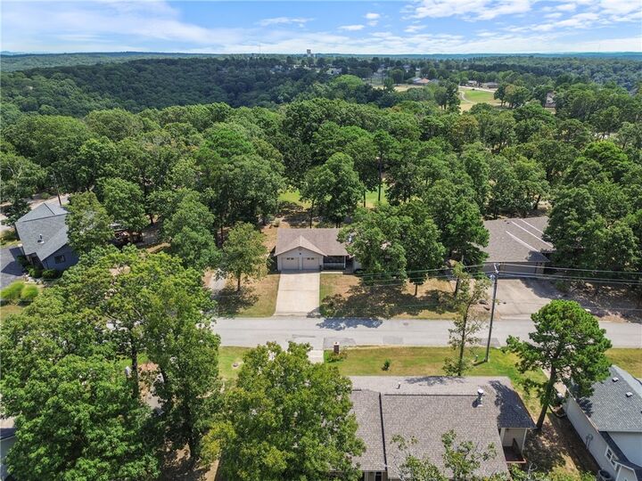 Property Photo: 12 Hillcrest Drive AR 72631