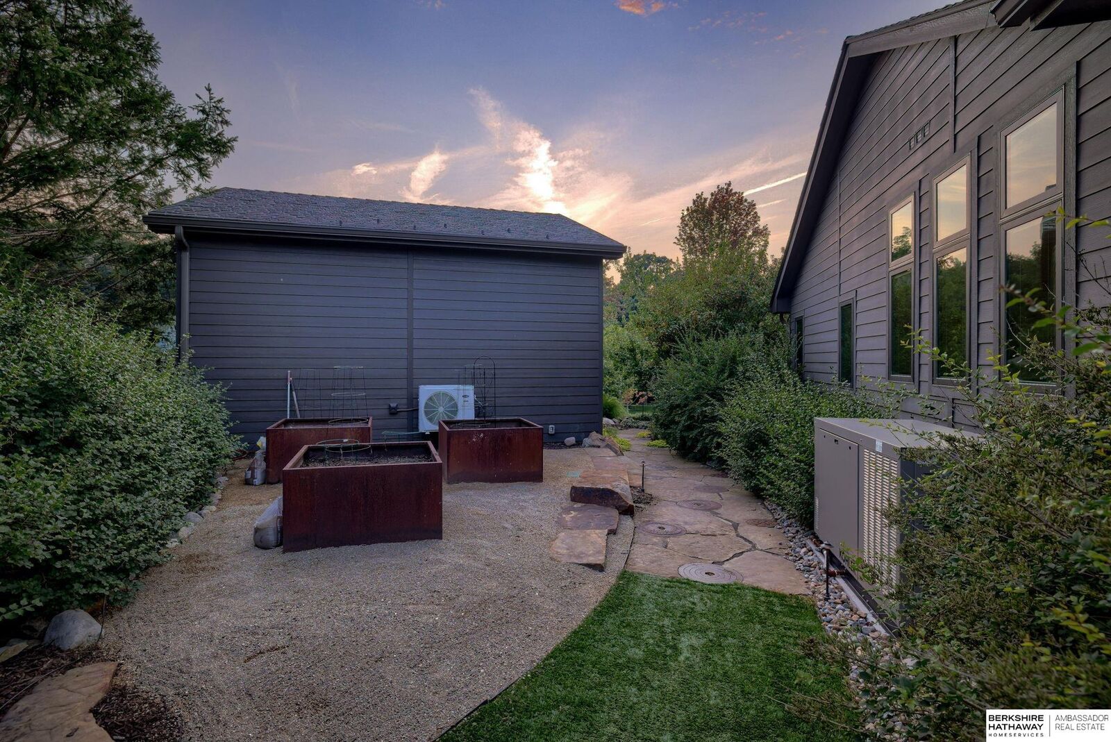 Property Photo: 10945 N 51st Street NE 68152