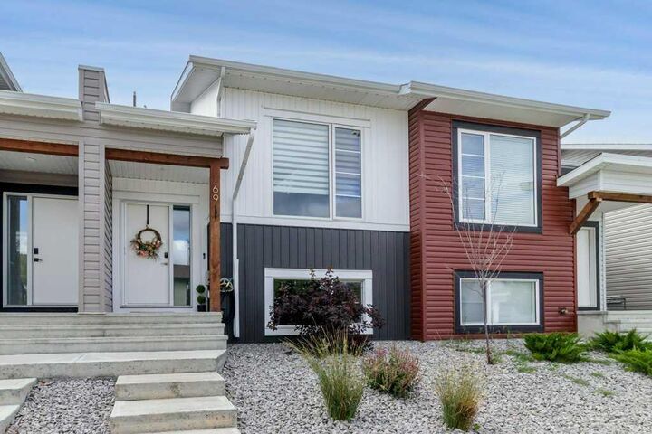 69 Ellington Crescent  Red Deer AB T4P 3E5 photo